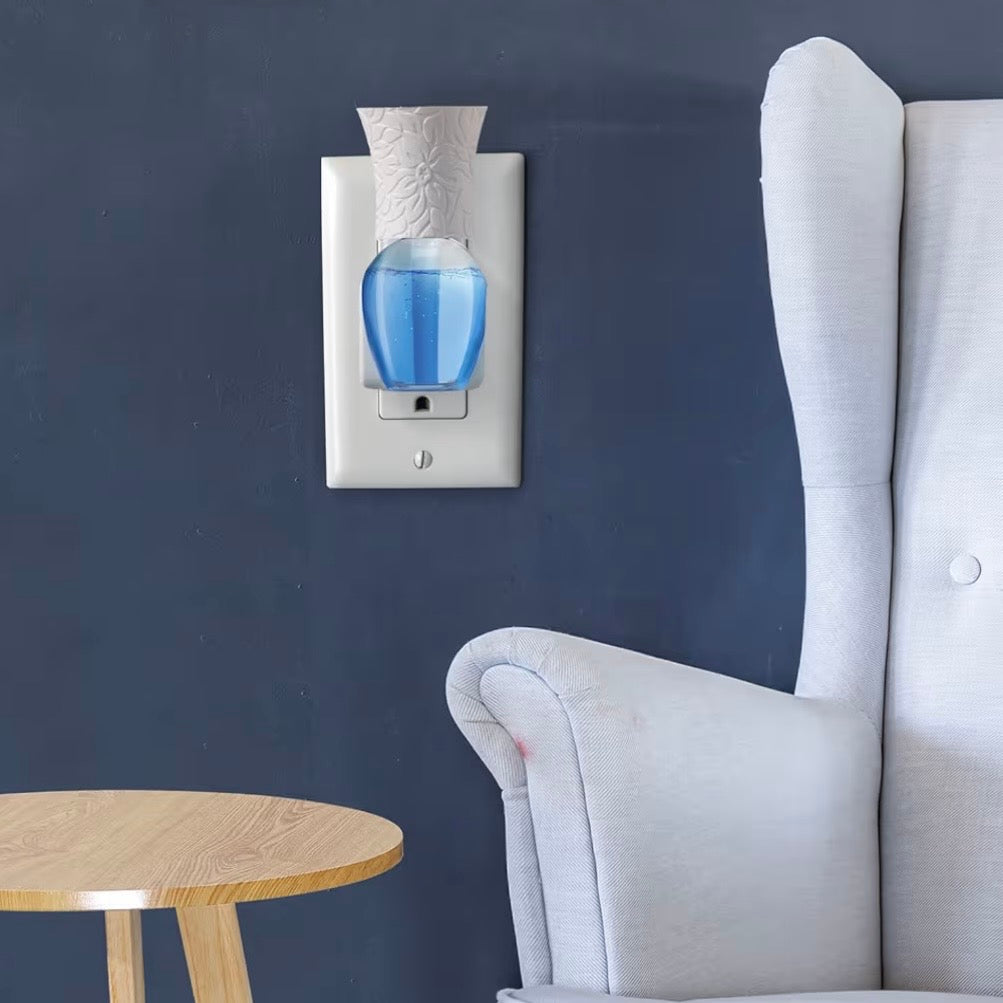 White Pluggable Wall Diffuser